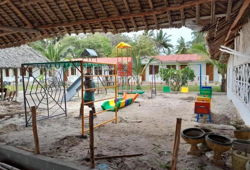 استودیوی استاندارد, Oluwa Seun Beach Cottages, Mtwapa