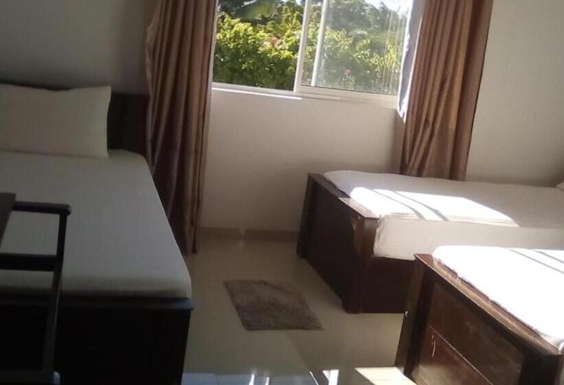 标准三人间, Aqua House Hotel Yala