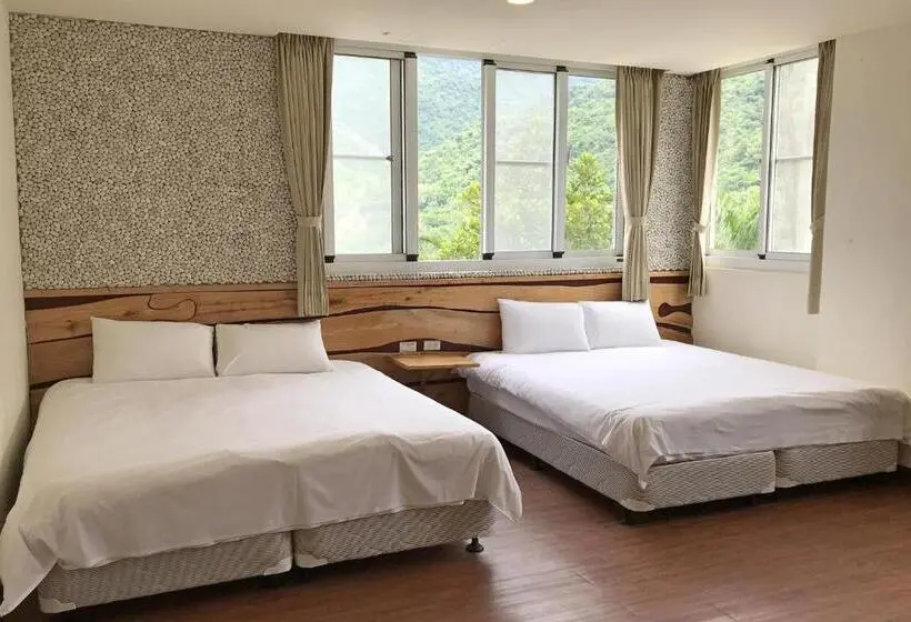 اتاق استاندارد چهار تخته, Chihpen Lucky Hot Spring B&b