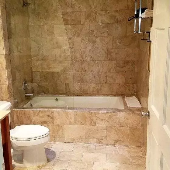 اتاق استاندارد با تخت دوبل, Malibu Country Inn