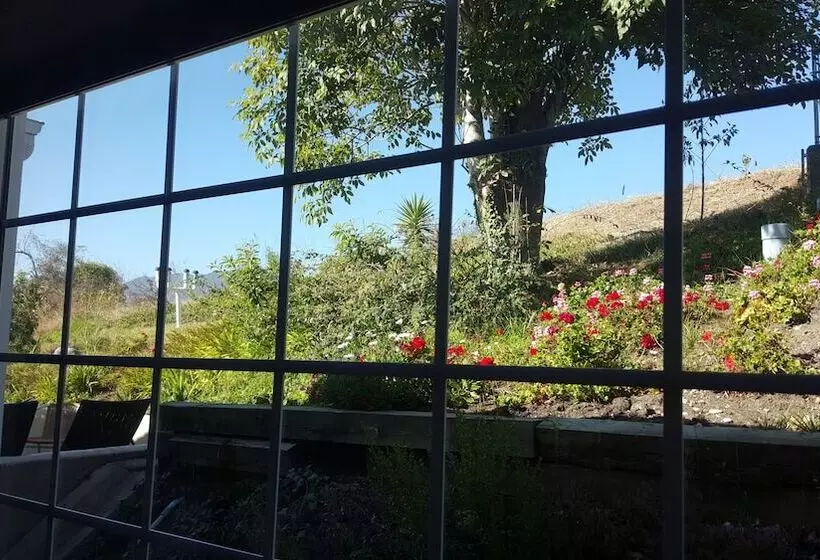 اتاق استاندارد با تخت دوبل, Malibu Country Inn