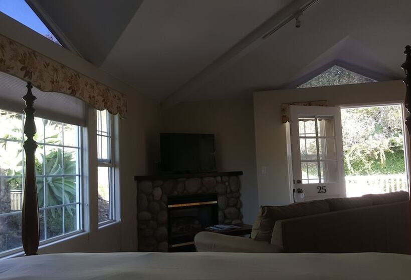 Номер Стандарт Двуспальная Кровать, Malibu Country Inn
