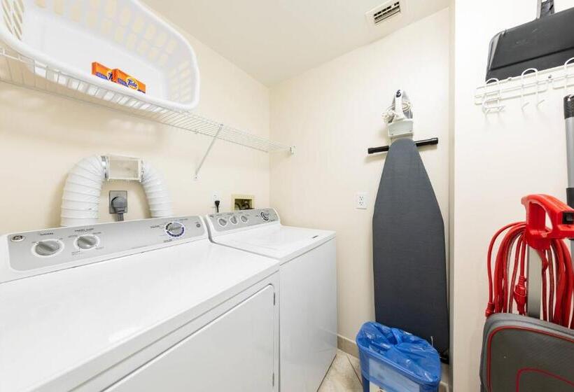 آپارتمان 2 خوابه, Marriott's Cypress Harbour Villas