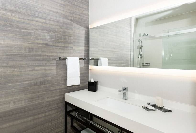 ２ダブルベッドのスタンダードルーム, Pittsburgh Marriott City Center