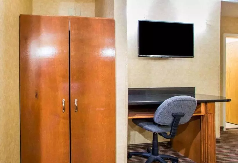 Standard-huone, Quality Inn & Suites North Polaris