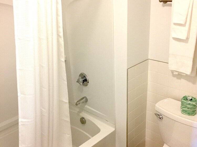 스탠다드 룸 더블 침대 2개, The Margate Resort