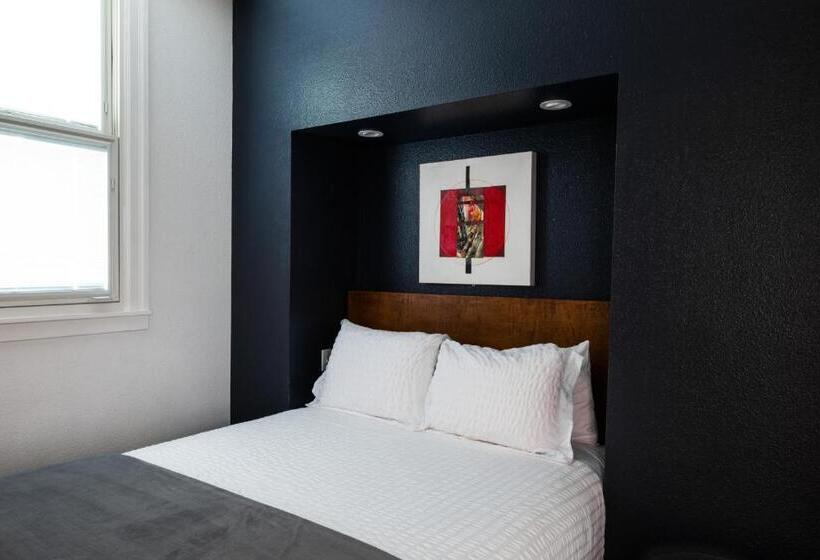 프리미엄 룸, The Metro