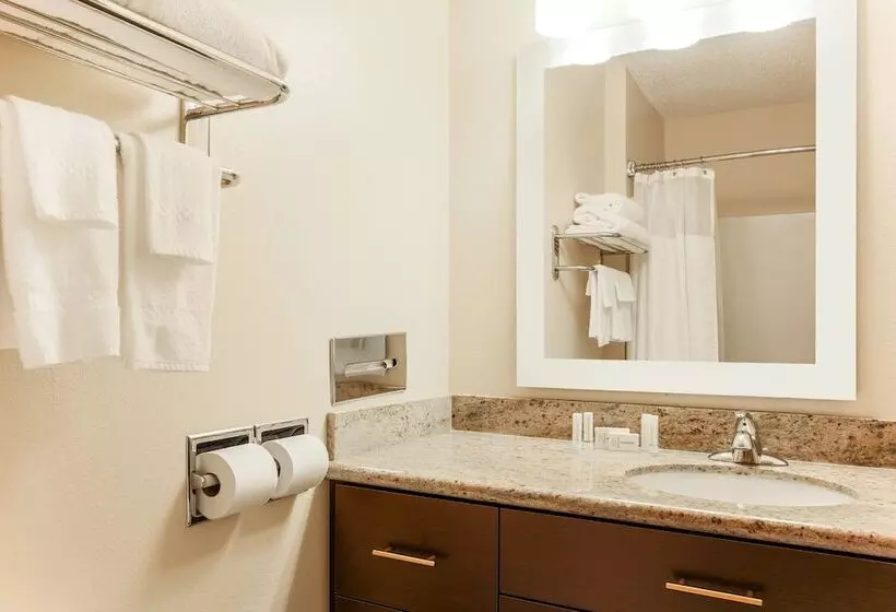 スイート, Sonesta Simply Suites Houston Brookhollow