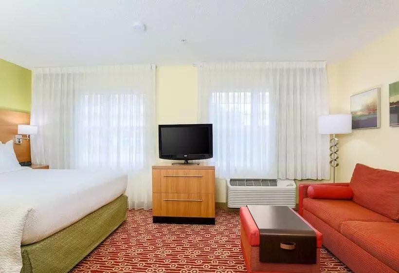 スイート, Sonesta Simply Suites Houston Brookhollow