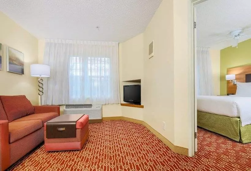 スイート, Sonesta Simply Suites Houston Brookhollow