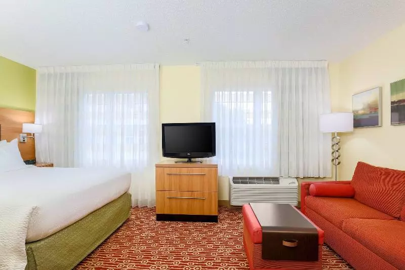 キングサイドベッドのスタンダードワンルーム, Sonesta Simply Suites Houston Brookhollow