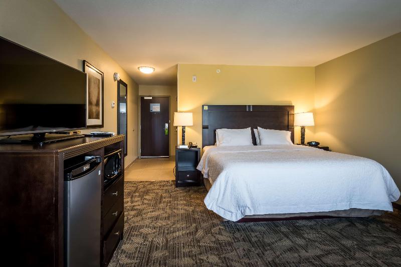 스탠다드 룸 킹사이즈 침대, Westfields Marriott Washington Dulles