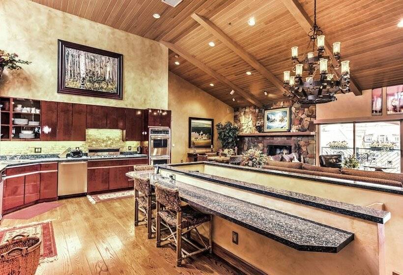 סוויטת 4 חדרים, The Hythe, A Luxury Collection Resort, Vail