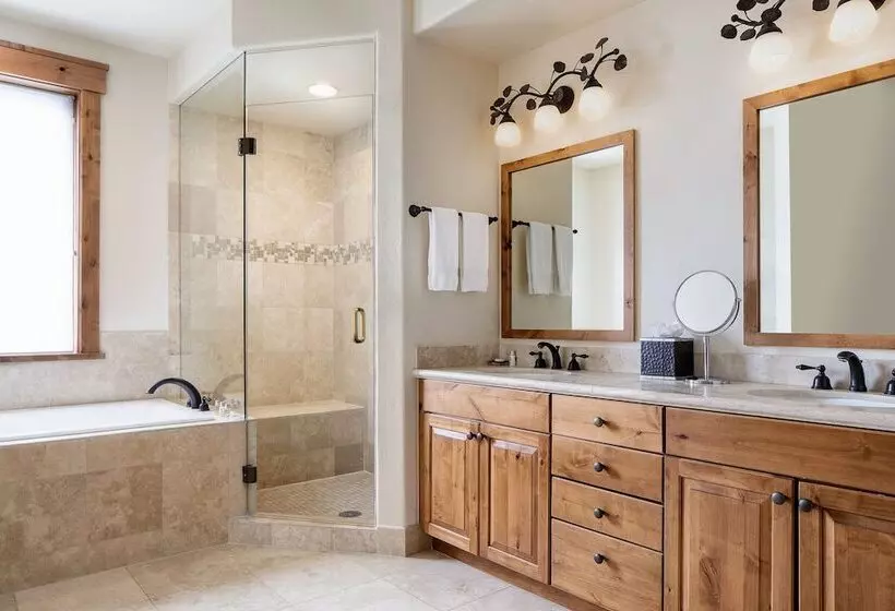 اتاق استاندارد با تخت دوبل, The Hythe, A Luxury Collection Resort, Vail
