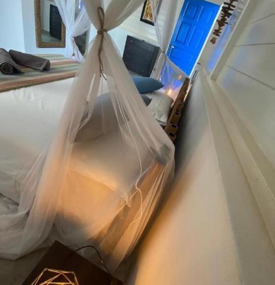 اتاق سوپریور با چشمانداز دریا و بالکن, Nos Kasa