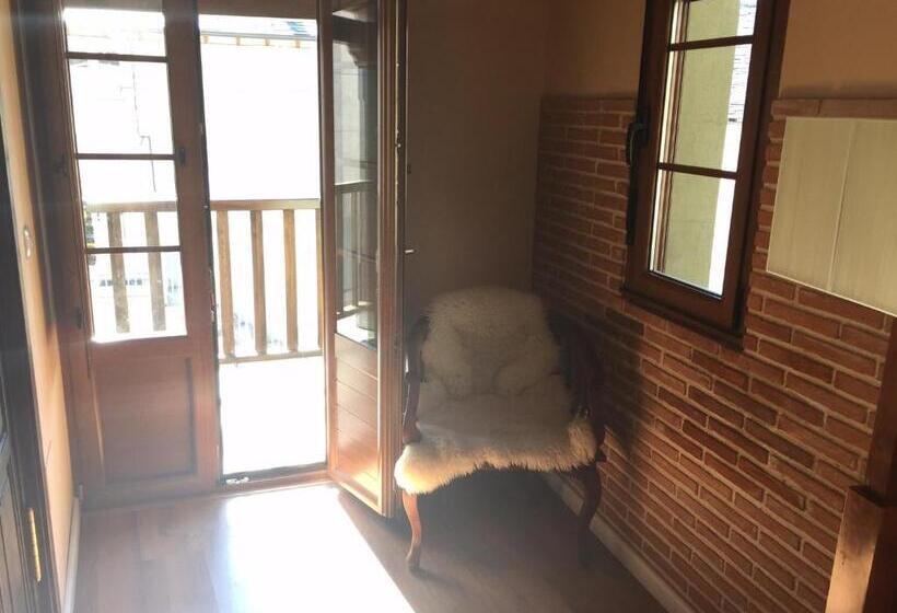 Номер Superior, As Miguiñas Do Cebreiro