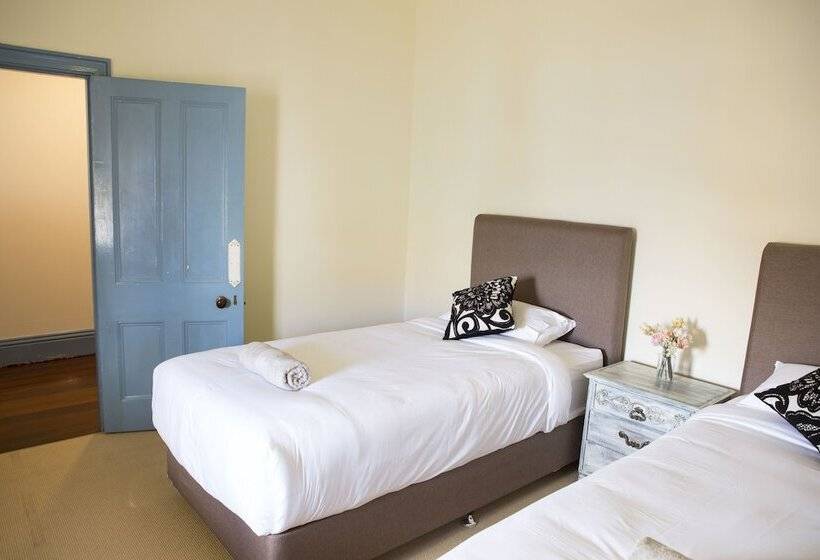 خانه 3 خوابه, Spencer Cottage