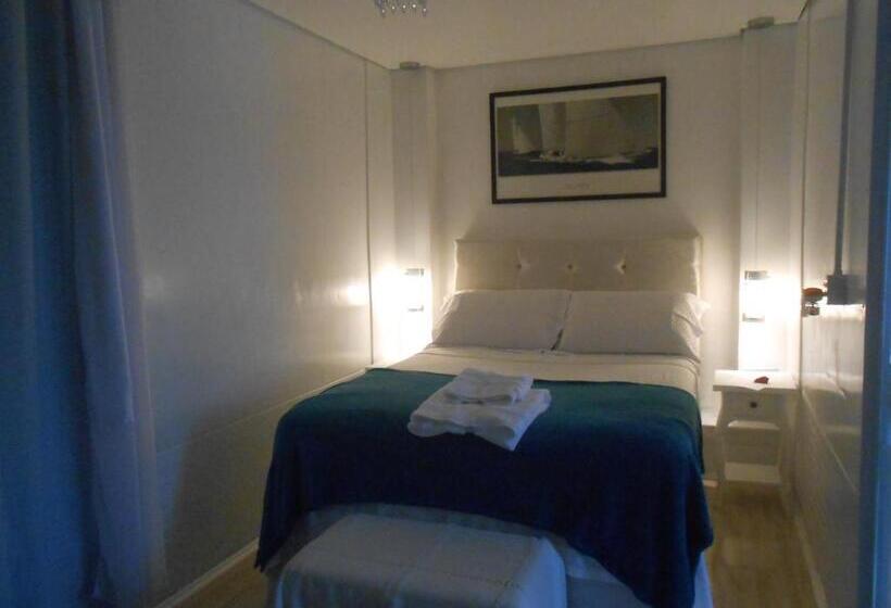 Люкс с Балконом, Pousada Jolie Maison