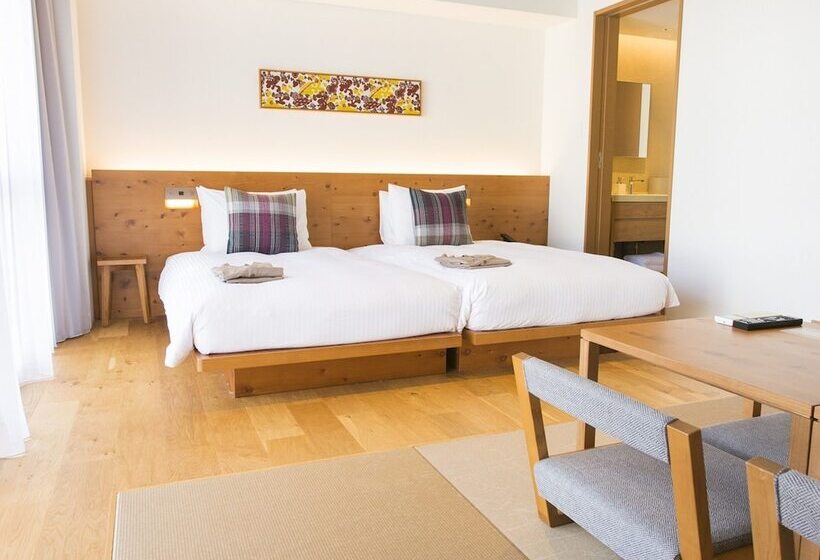 Номер Стандарт, Strata Naha