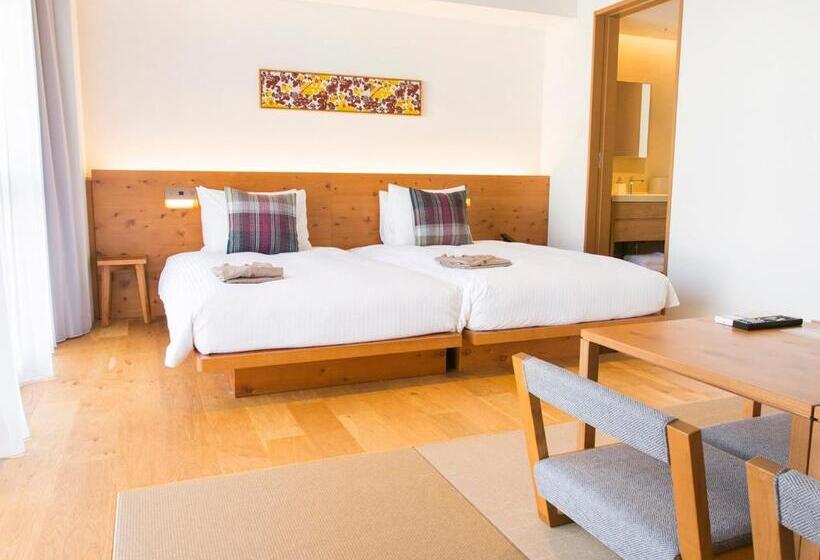 Номер Стандарт, Strata Naha