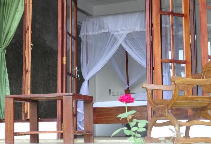 디럭스 룸, Nelu Villa Sigiriya