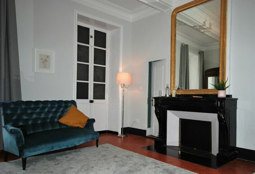 חדר דלוקס, Maison De L'aguze