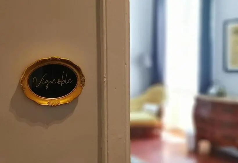 キングサイズベッドのデラックスルーム, Maison De L'aguze