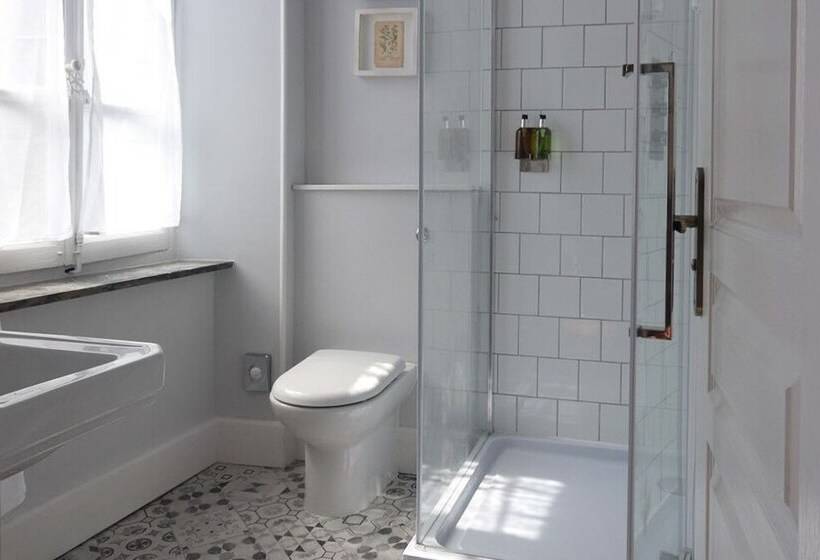 חדר דלוקס, Maison De L'aguze