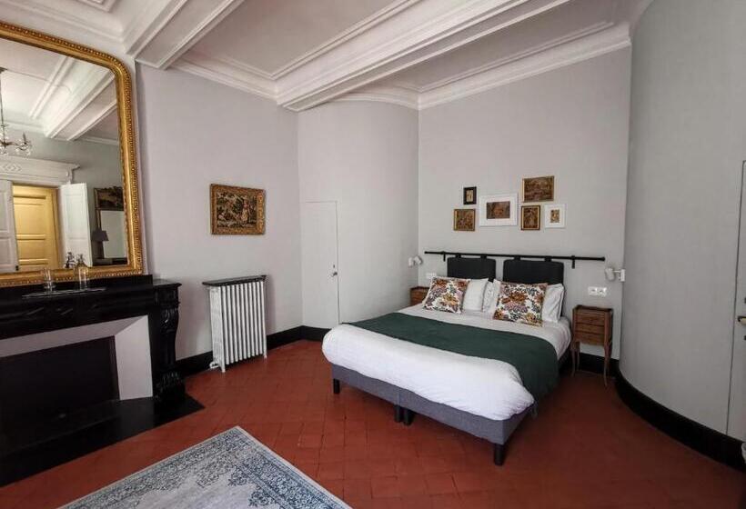 חדר סטנדרט, Maison De L'aguze