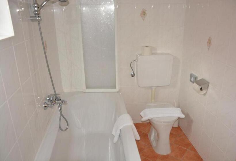 스탠다드 트리플 룸, Gästehaus Einzinger