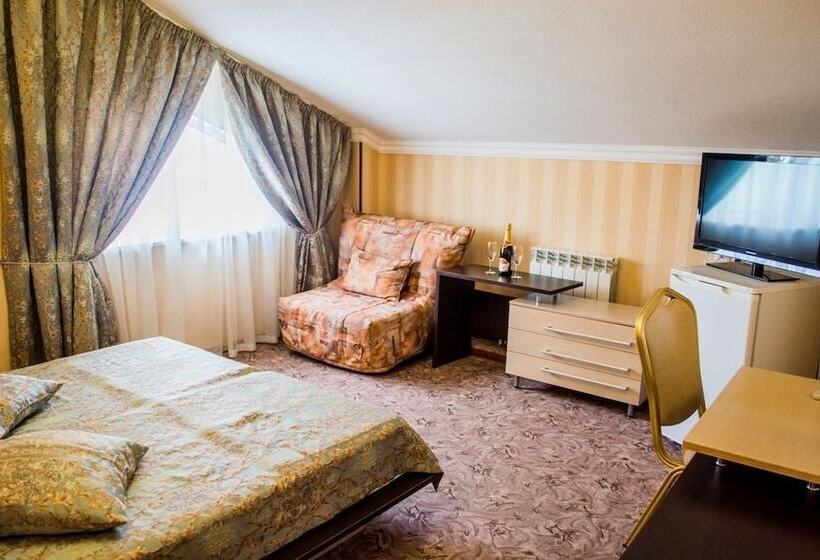 اتاق استاندارد, Astoria