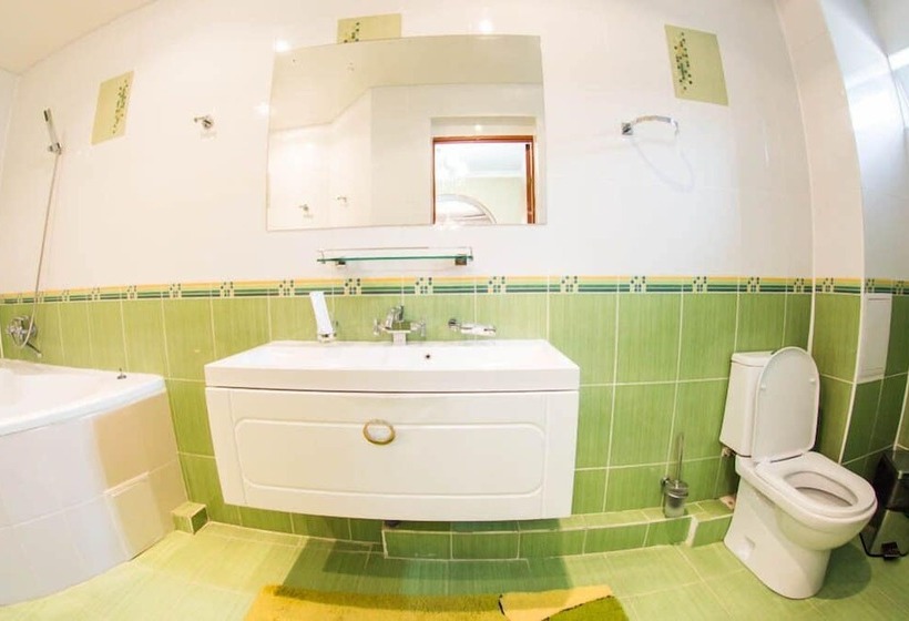 اتاق استاندارد, Astoria