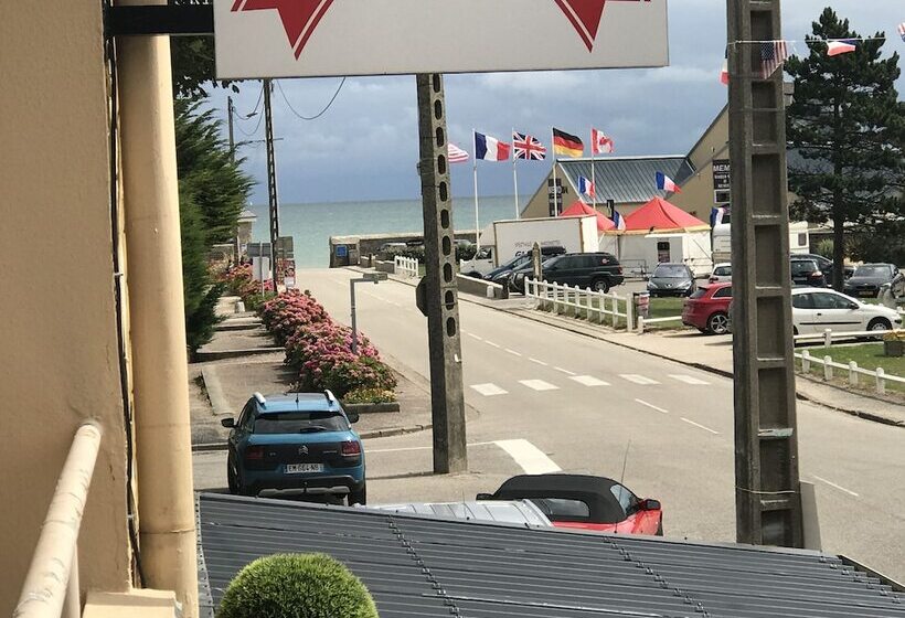 Трехместный Номер Стандарт с Балконом, Hôtel De La Plage