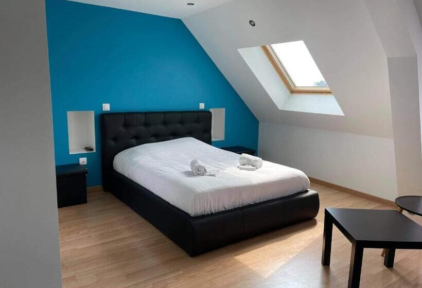 غرفة قياسية ثلاثية, Hôtel De La Plage