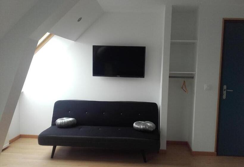 غرفة قياسية ثلاثية, Hôtel De La Plage