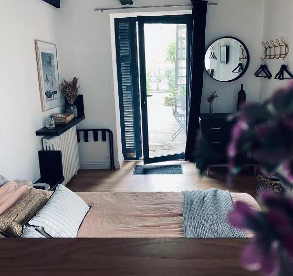 标准间带露台, ô Chambres D Hôtes