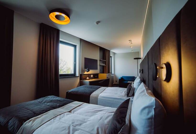 חדר סטנדרט, Evva