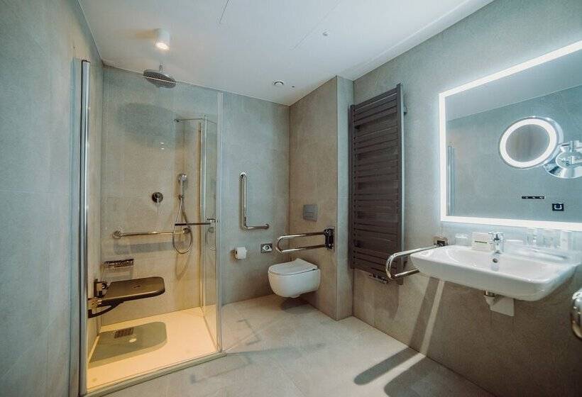 חדר דלוקס, Evva