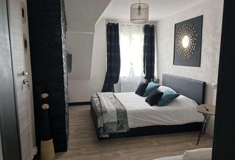 스탠다드 룸, Gites Et Chambres Des Coteaux