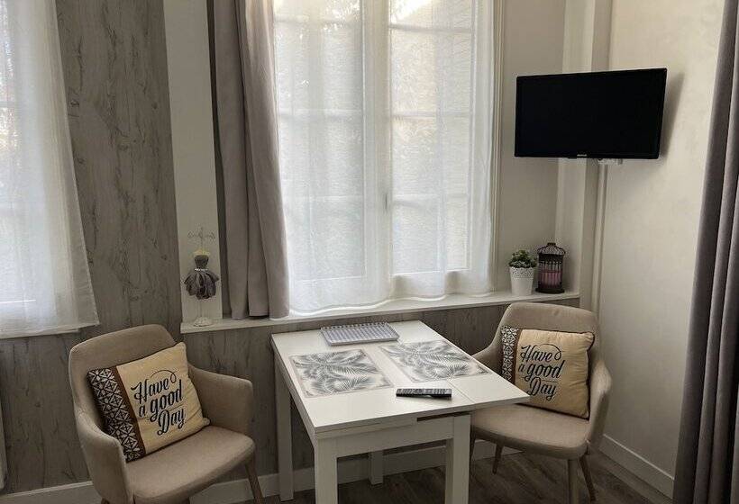 장애인을 위한 스탠다드 룸, Gites Et Chambres Des Coteaux