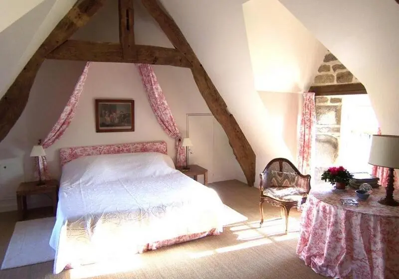 スタンダードルーム, Manoir De Kerguéréon