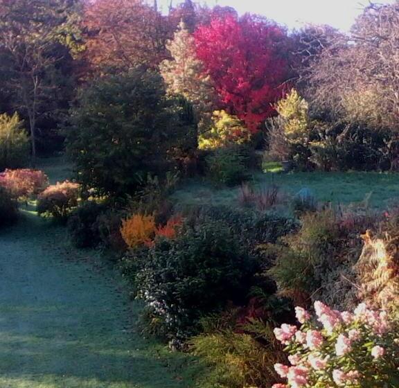 Номер Стандарт Вид на Сад, Manoir De Kerguéréon