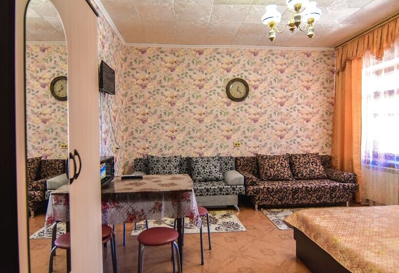 스탠다드 스튜디오, Odissey