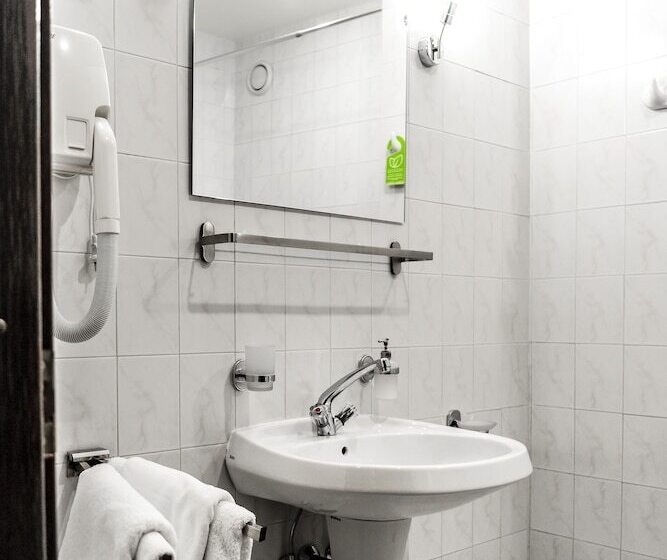 اتاق استاندارد, Severnaya