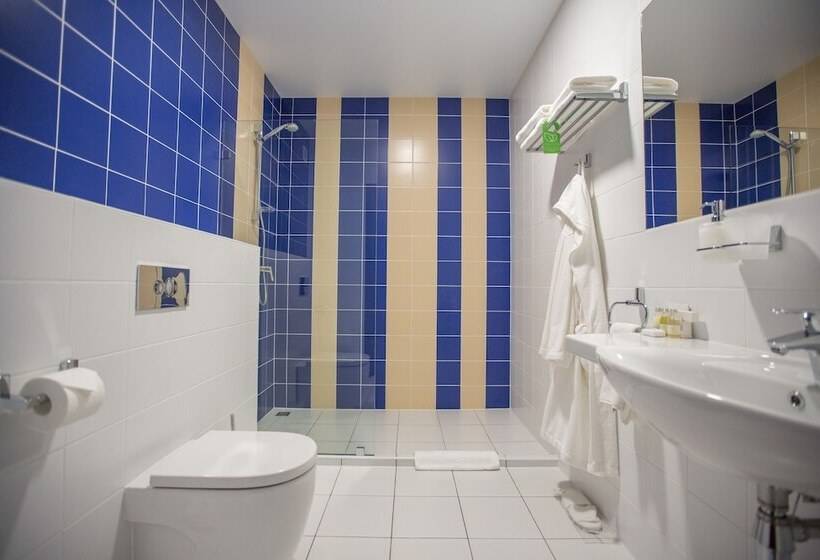 اتاق راحتی, Severnaya