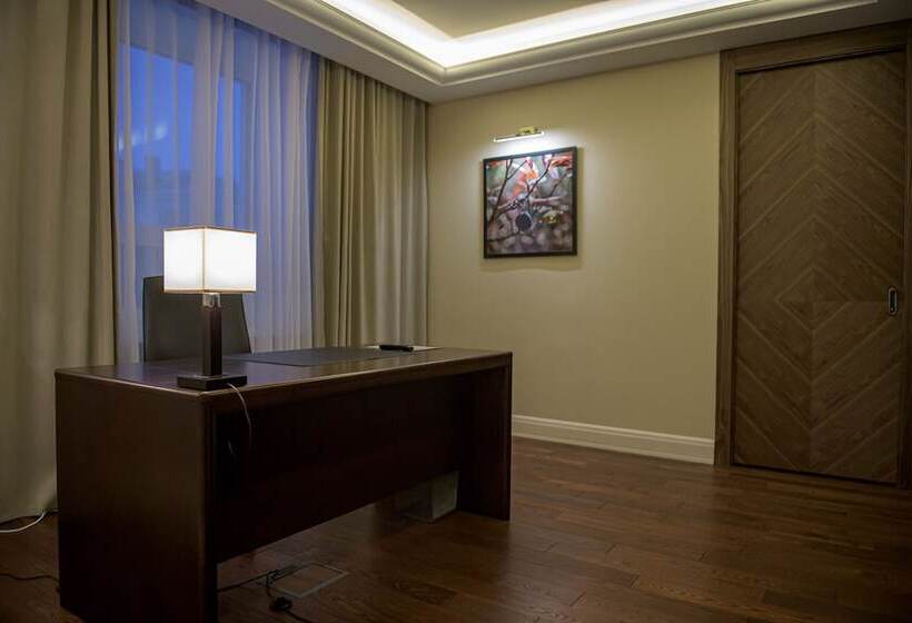 سوئیت پرزیدنت, Severnaya