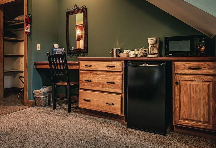 Люкс Премиум, Nantahala Village