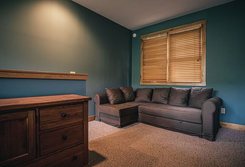 Люкс Премиум, Nantahala Village