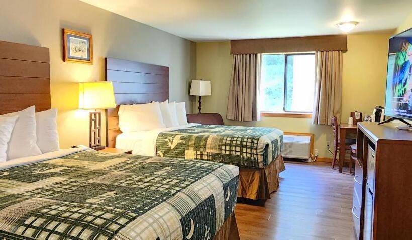 带特大床的豪华房间, Nisqually Lodge