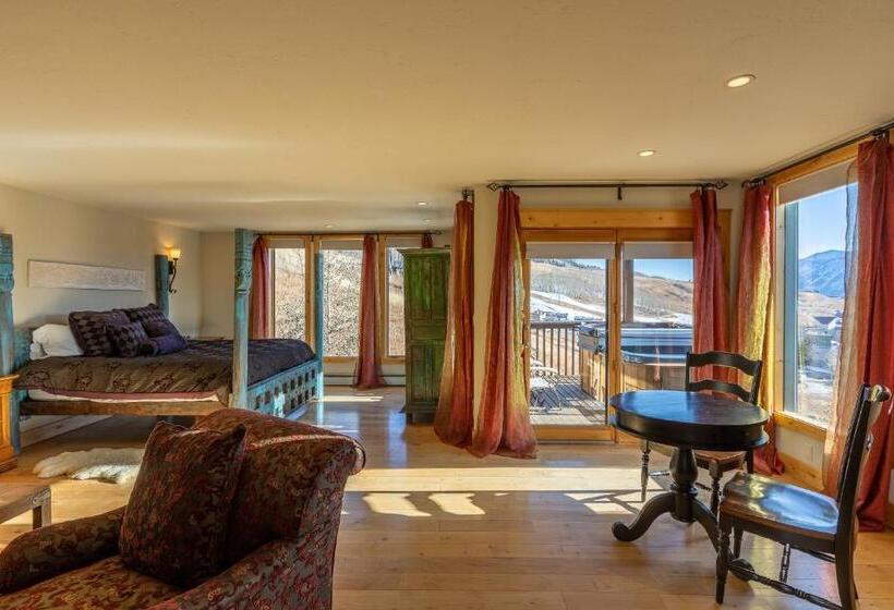 带阳台套房, Nordic Inn